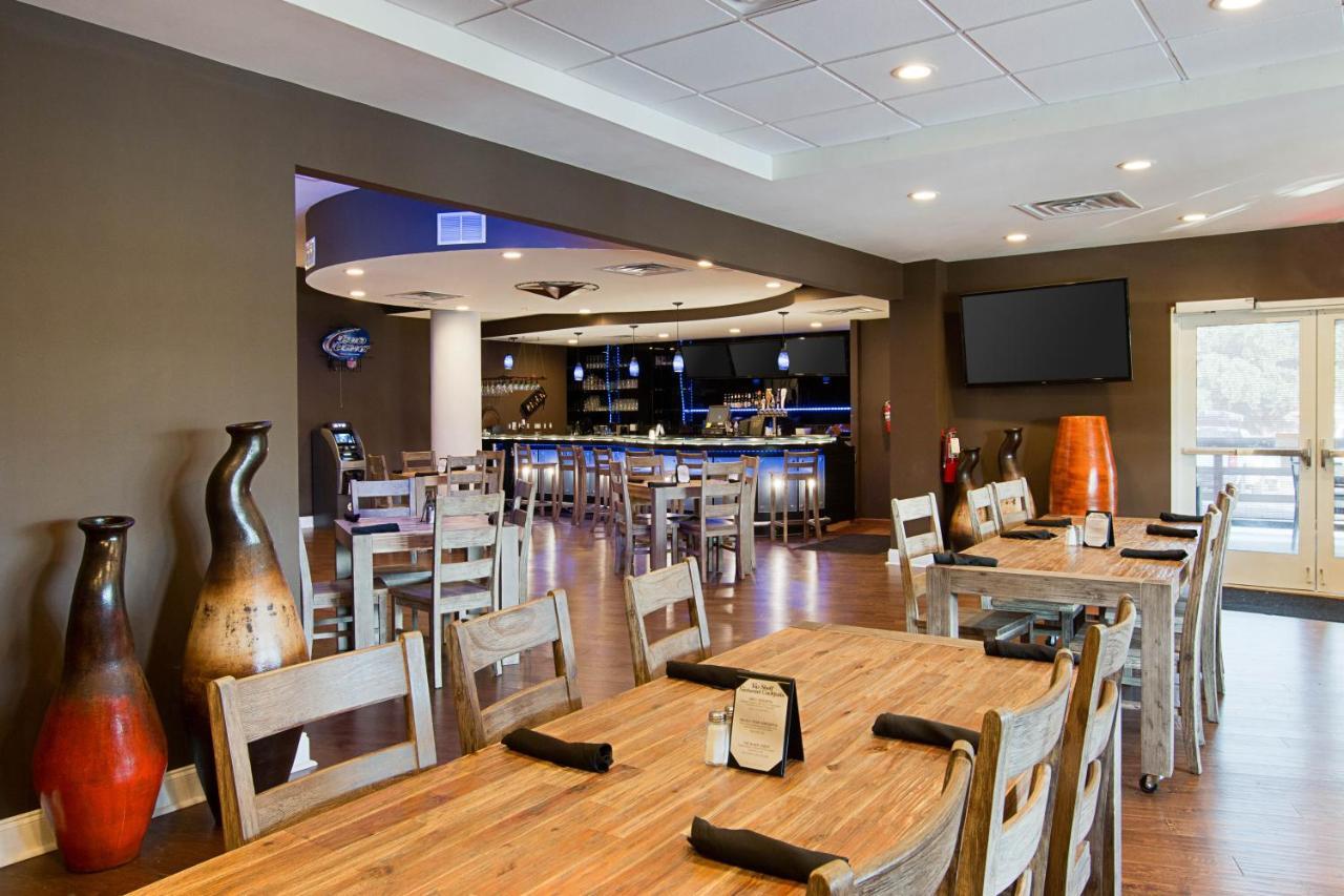 Clarion Hotel San Angelo Near Convention Center Экстерьер фото