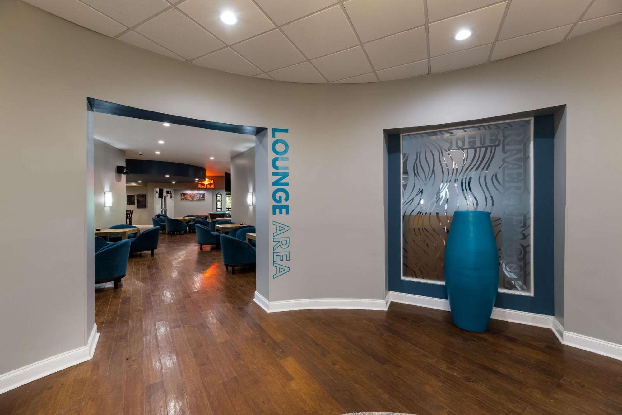 Clarion Hotel San Angelo Near Convention Center Экстерьер фото