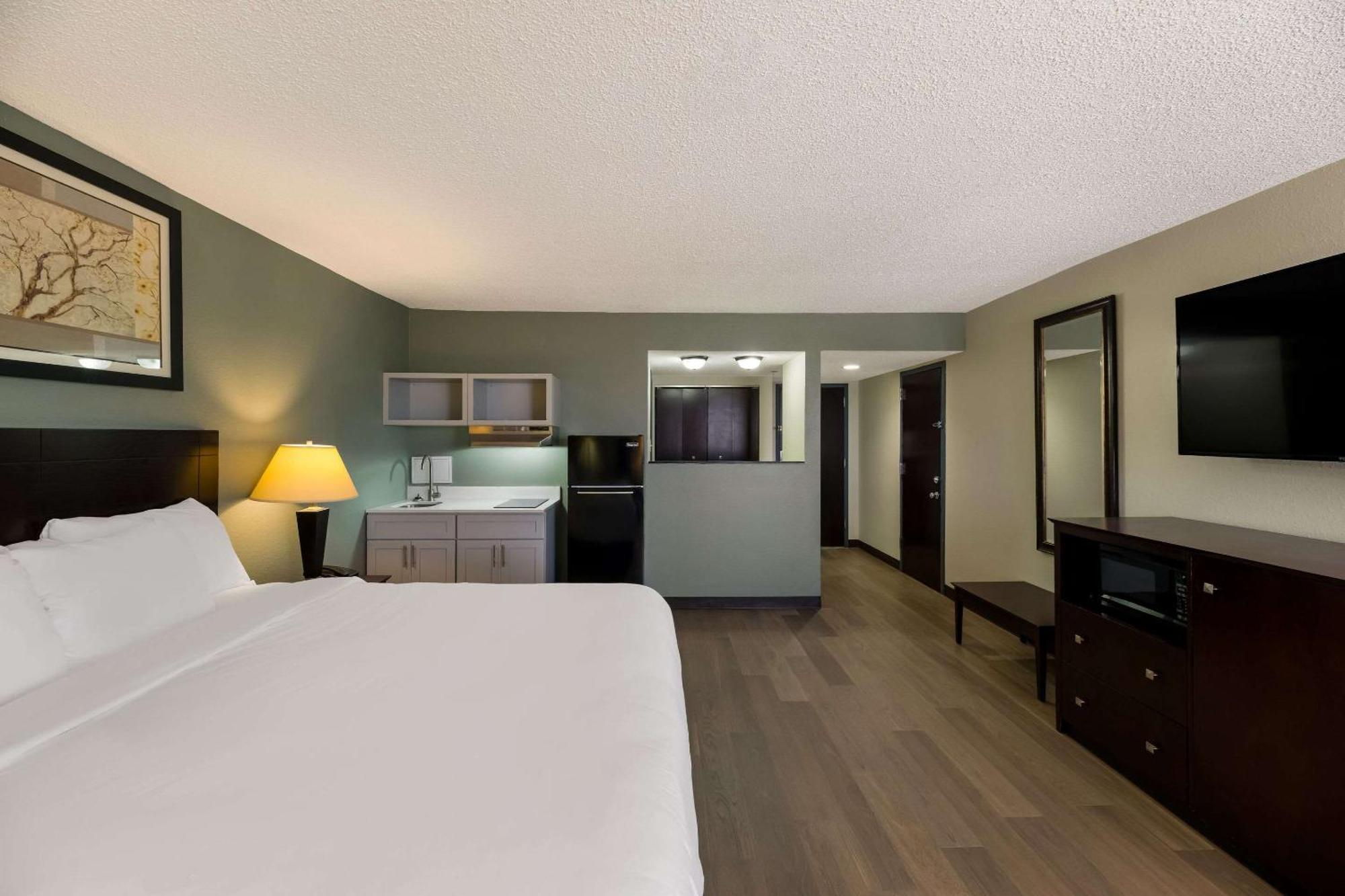 Clarion Hotel San Angelo Near Convention Center Экстерьер фото
